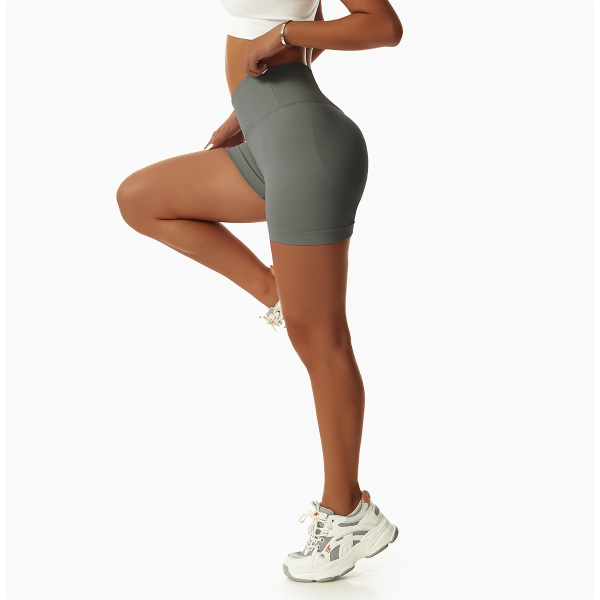 CURVORA™ HIP LIFTING SHORTS