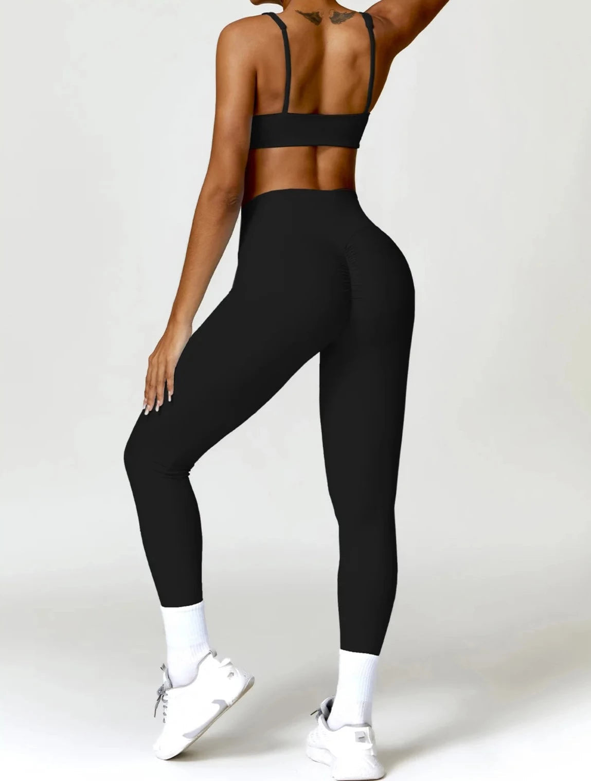 GLAMMOVE™ PERFORMANCE SET - LEGGINGS + TOP