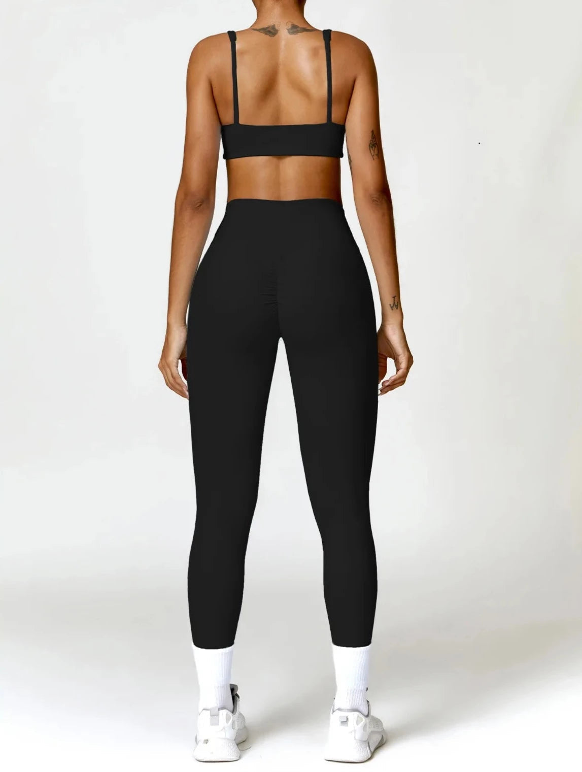 GLAMMOVE™ PERFORMANCE SET - LEGGINGS + TOP