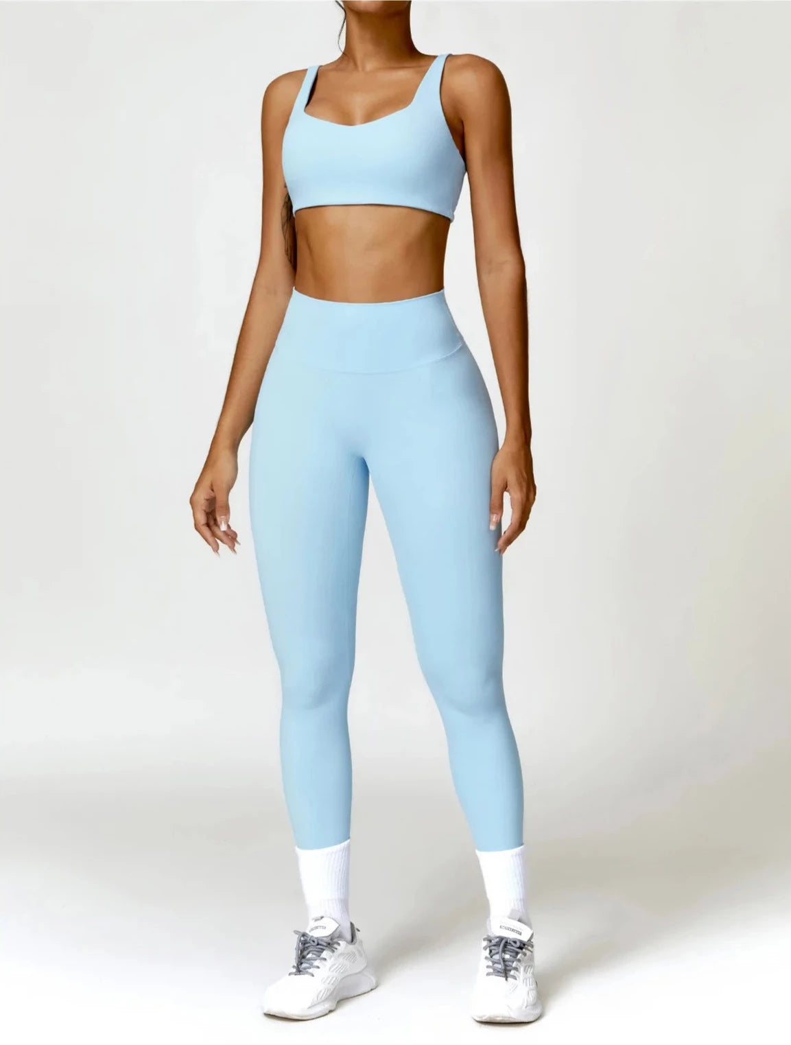 GLAMMOVE™ PERFORMANCE SET - LEGGINGS + TOP