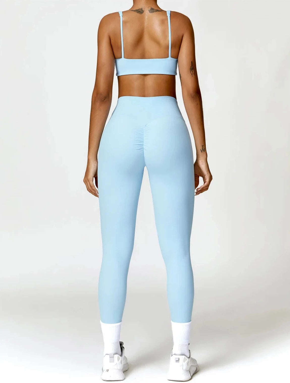 GLAMMOVE™ PERFORMANCE SET - LEGGINGS + TOP